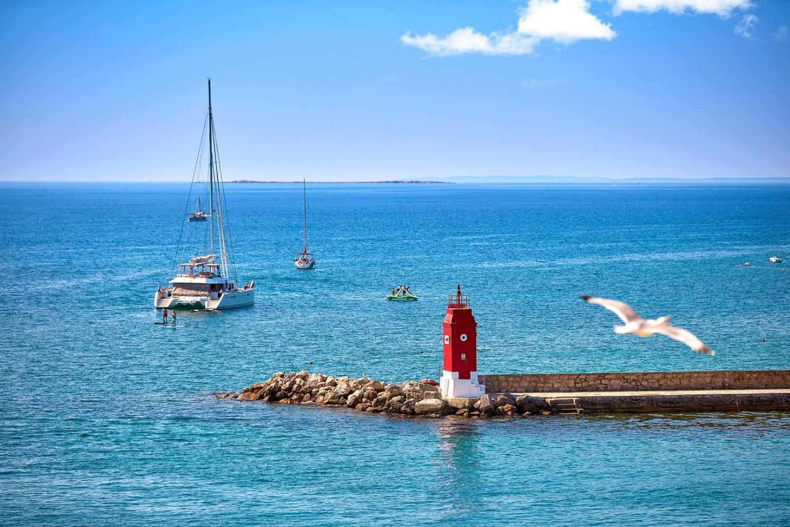 Galija Luxury Suites Krk Town Buitenkant foto
